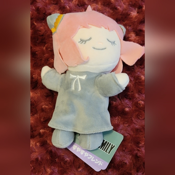 ANYA FORGER  PLUSH  DOLL - Picture 5 of 6